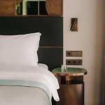 The Cyrus Hotell