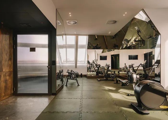 The Cyrus 5* 브로츠와프