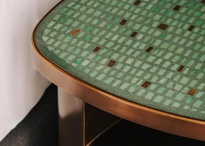 The Cyrus ורוצלב