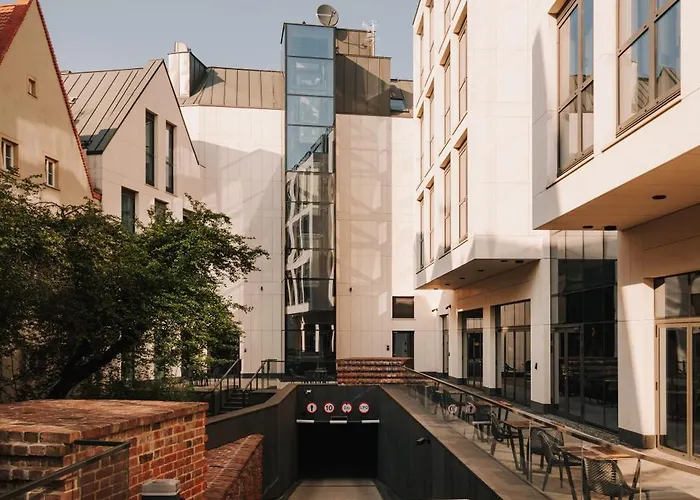 The Cyrus 5* 브로츠와프