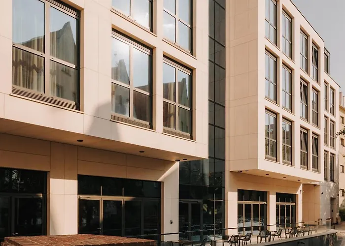 The Cyrus ורוצלב