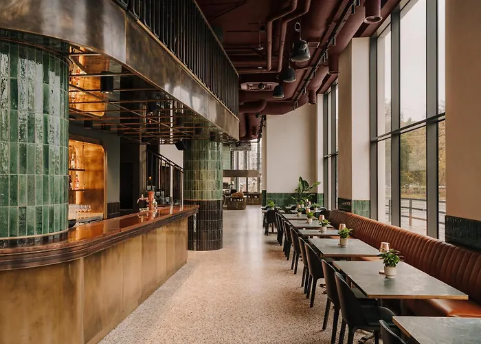 The Cyrus מלון 5*