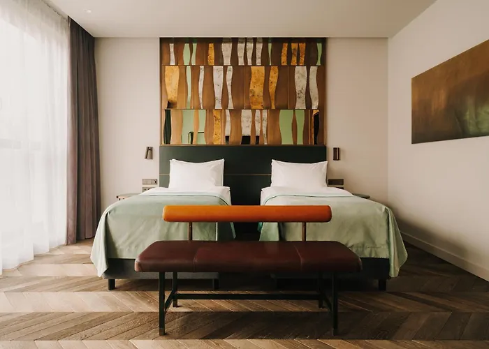 Szálloda The Cyrus 5*