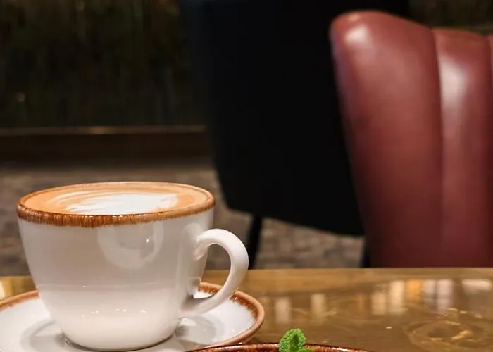 The Cyrus מלון 5*